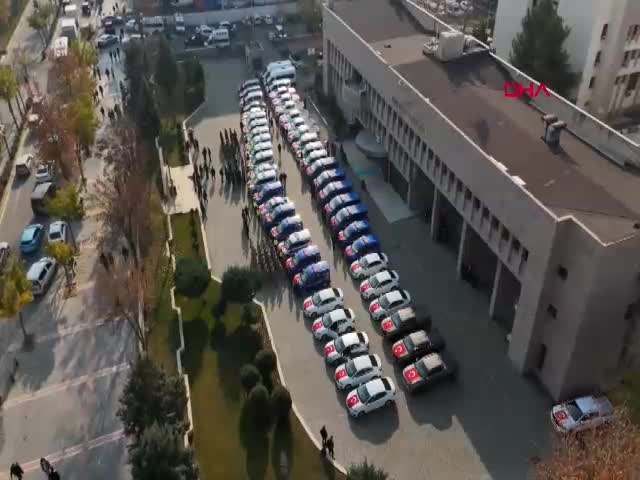 Batman Valisi Ekrem Canalp,