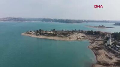 Adana'da Seyhan Baraj Gölü'ndeki Menderes