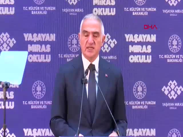 Kültür ve Turizm Bakanı