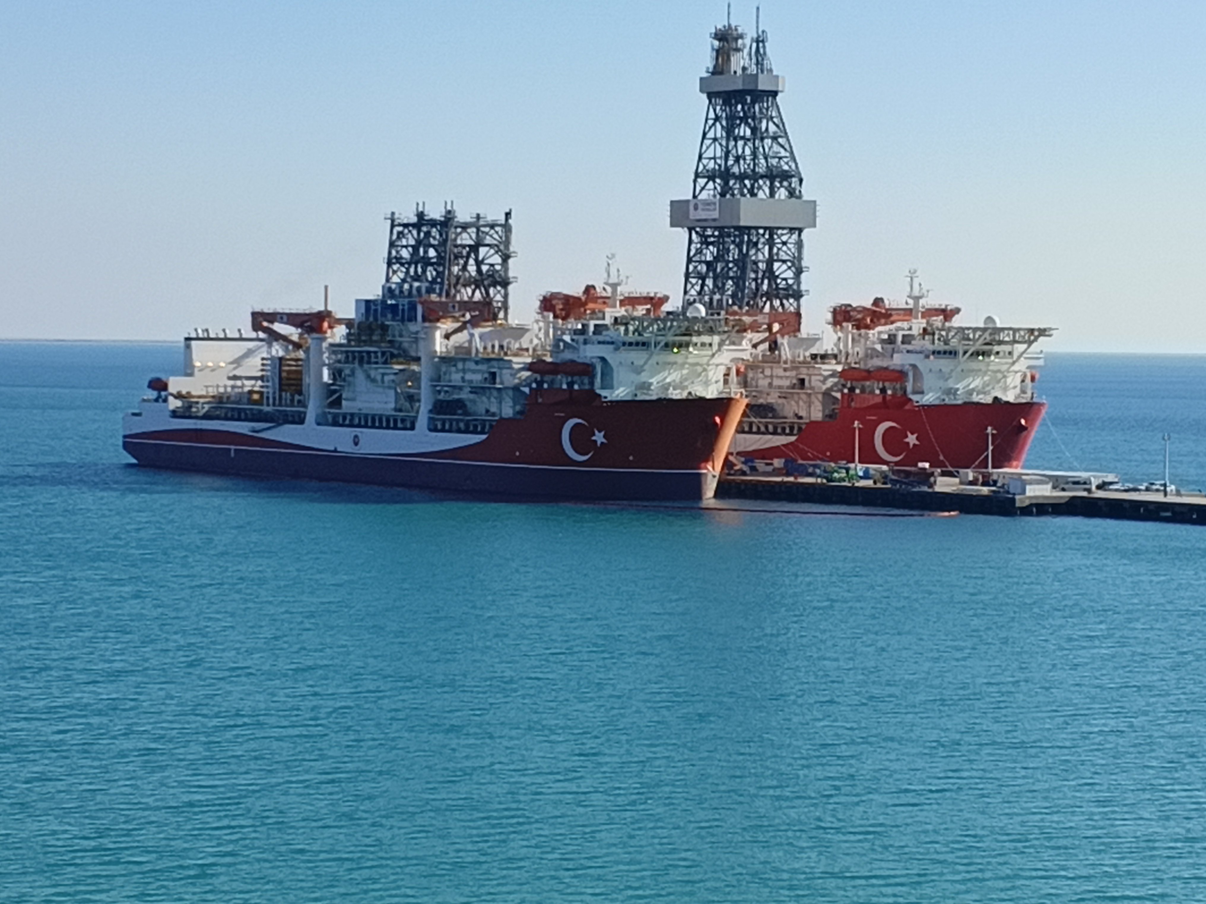 Türkiye'nin ikiz sondaj gemileri Çağrı