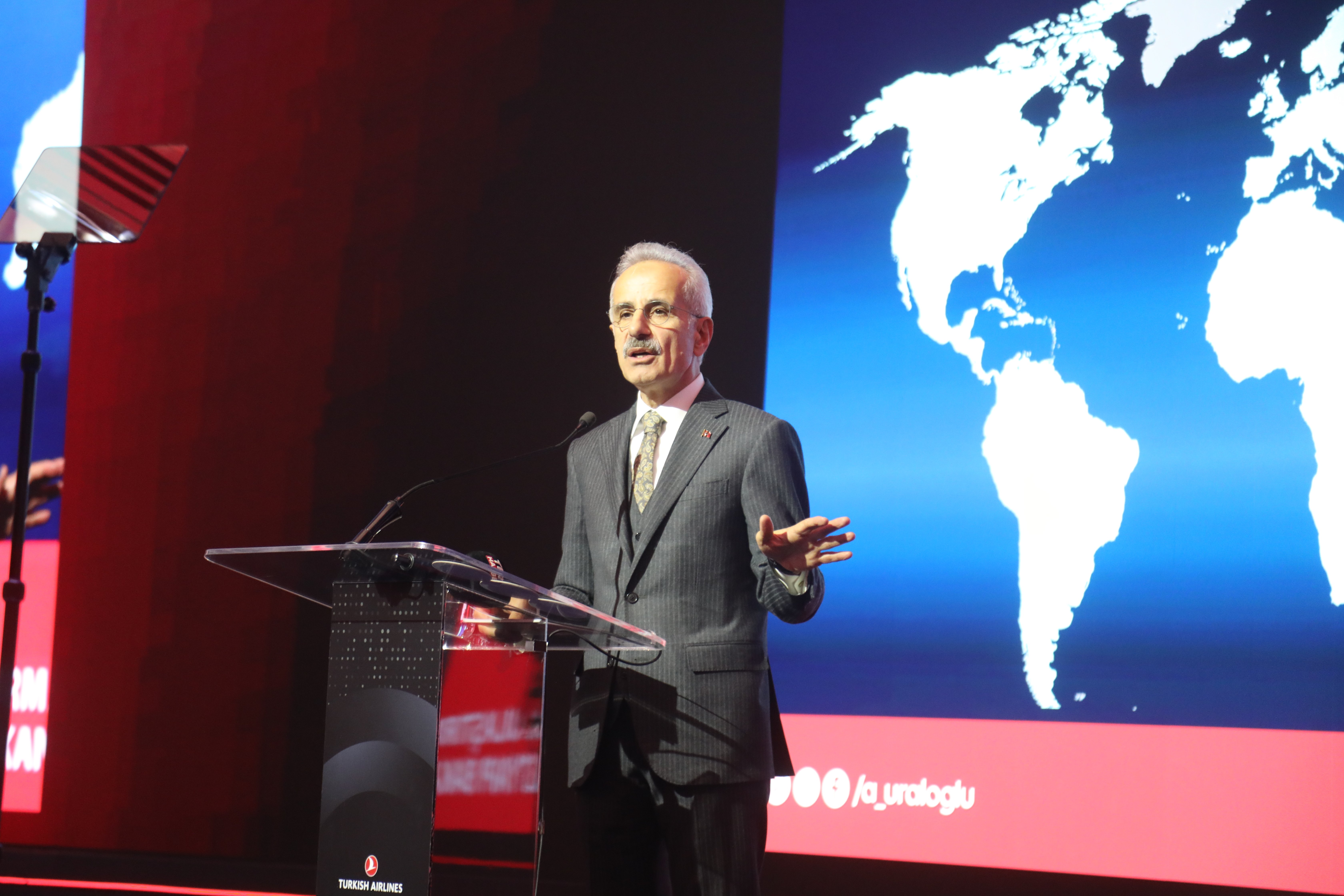 Ulaştırma Bakanı Abdulkadir Uraloğlu, Türkiye'nin