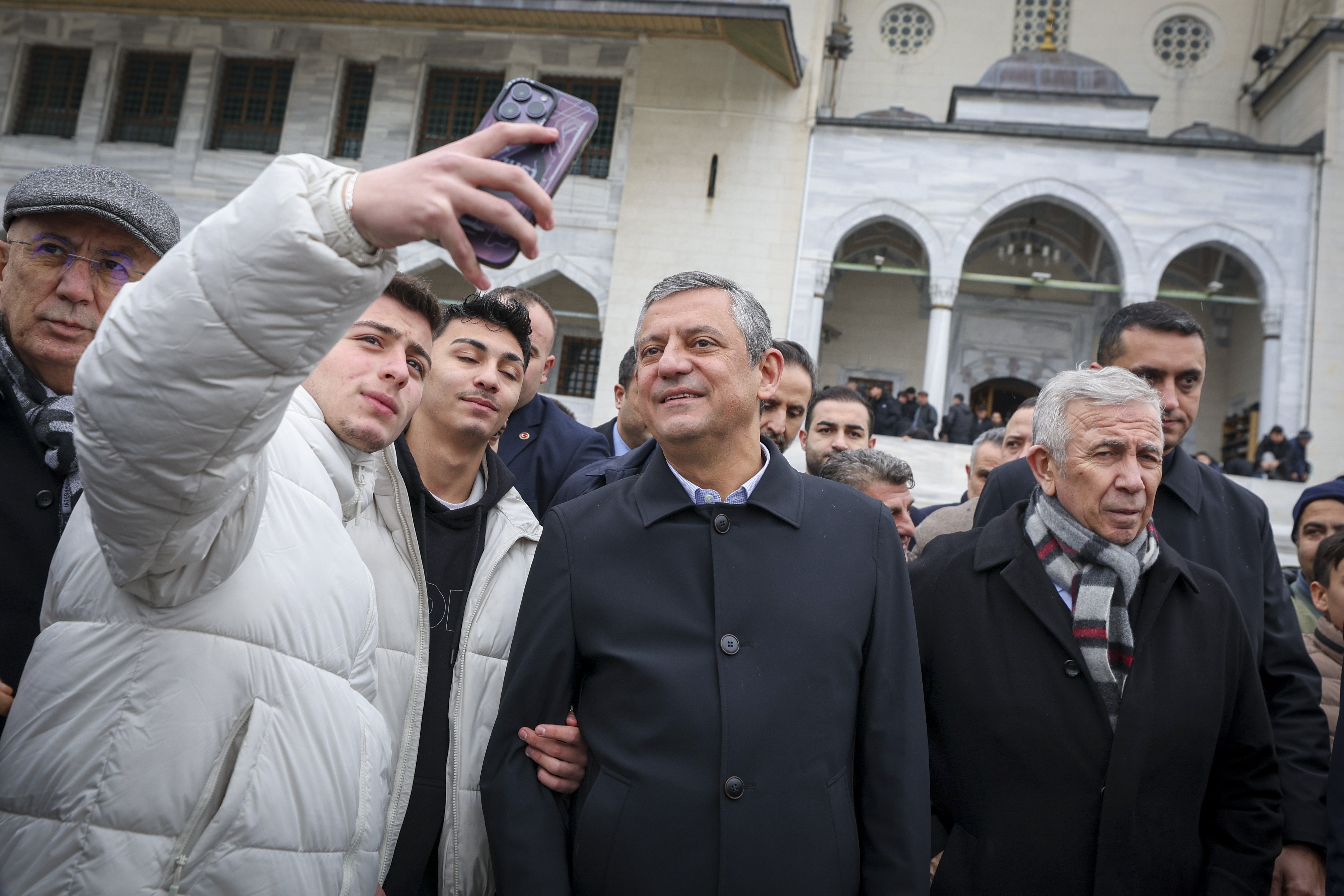 CHP Genel Başkanı Özgür Özel,