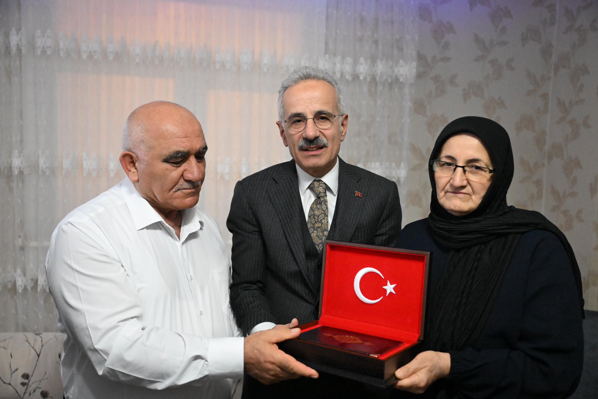 Ulaştırma ve Altyapı Bakanı Abdulkadir