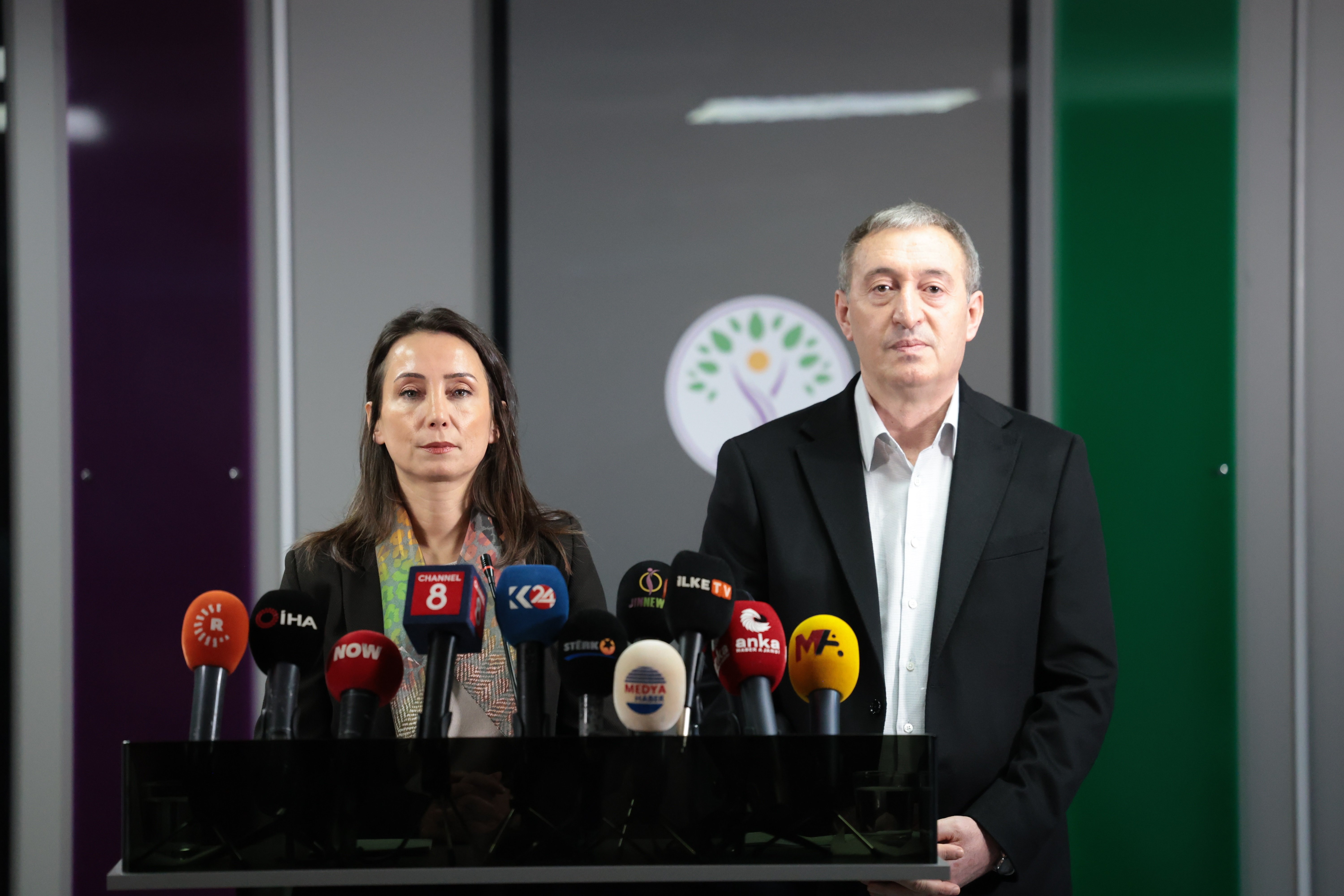 DEM Parti’den Kritik Suriye Çağrısı: Türkiye Barış Rolünü Oynamalı