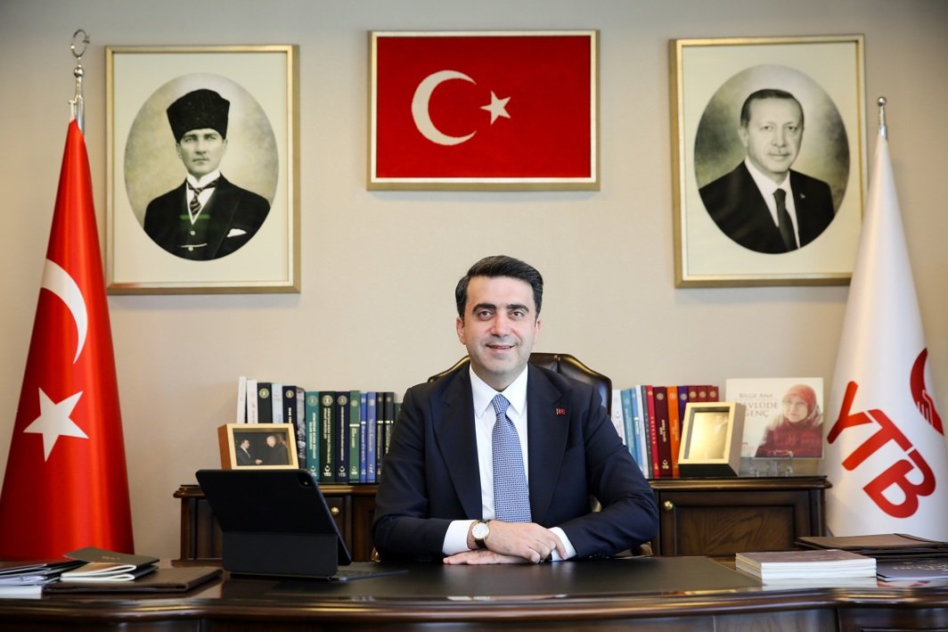 YTB Başkanı Abdulhadi Turus, Türkiye'de