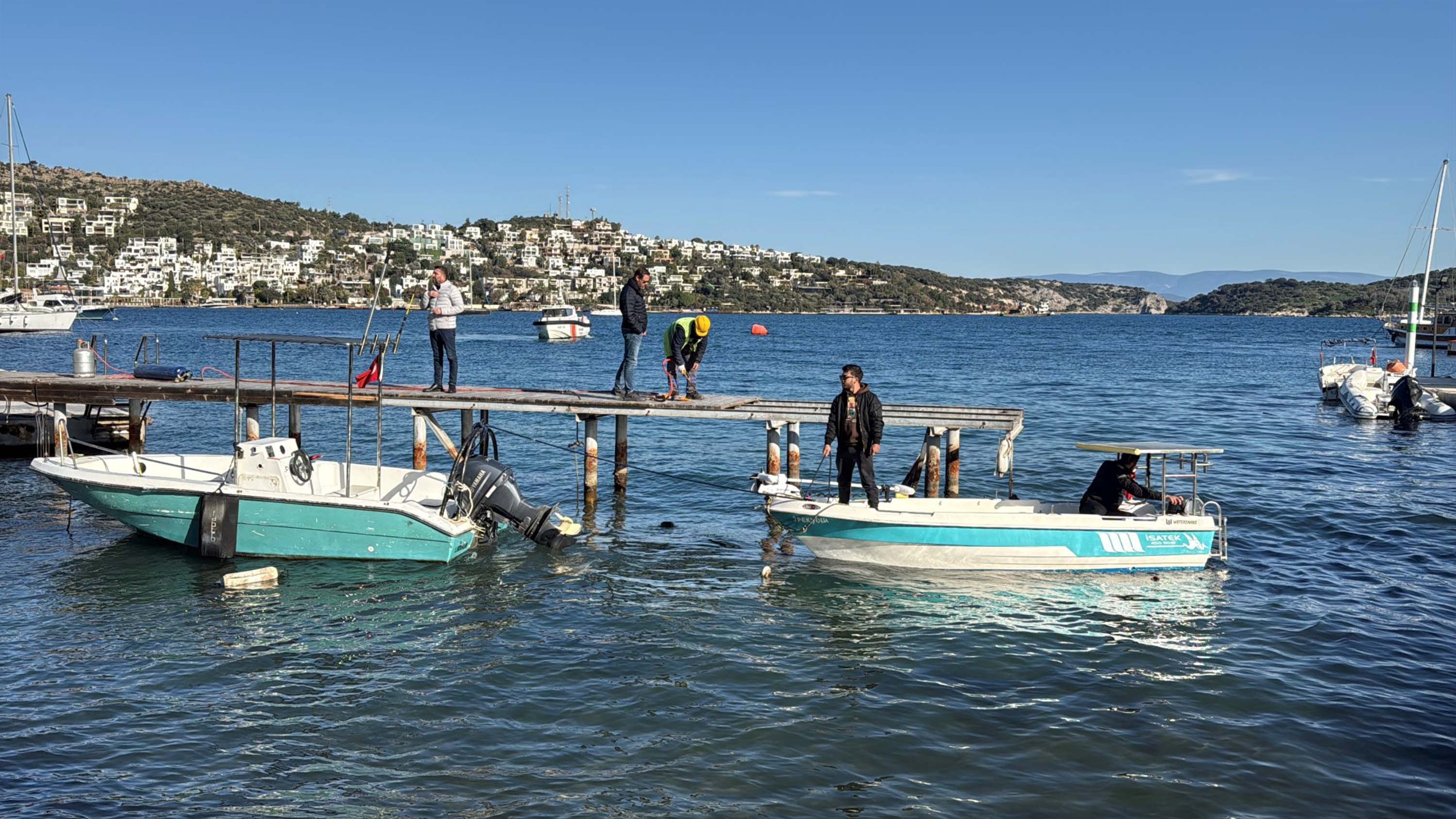 Bodrum'da Türkbükü sahilinde, 100'den fazla