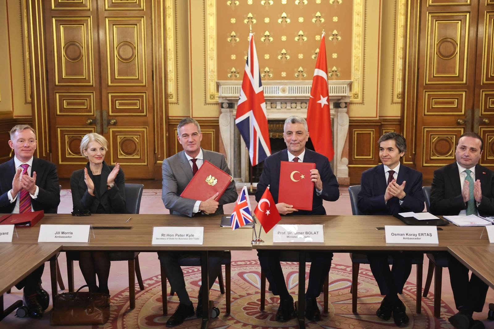 Ticaret Bakanı Ömer Bolat, Londra'da