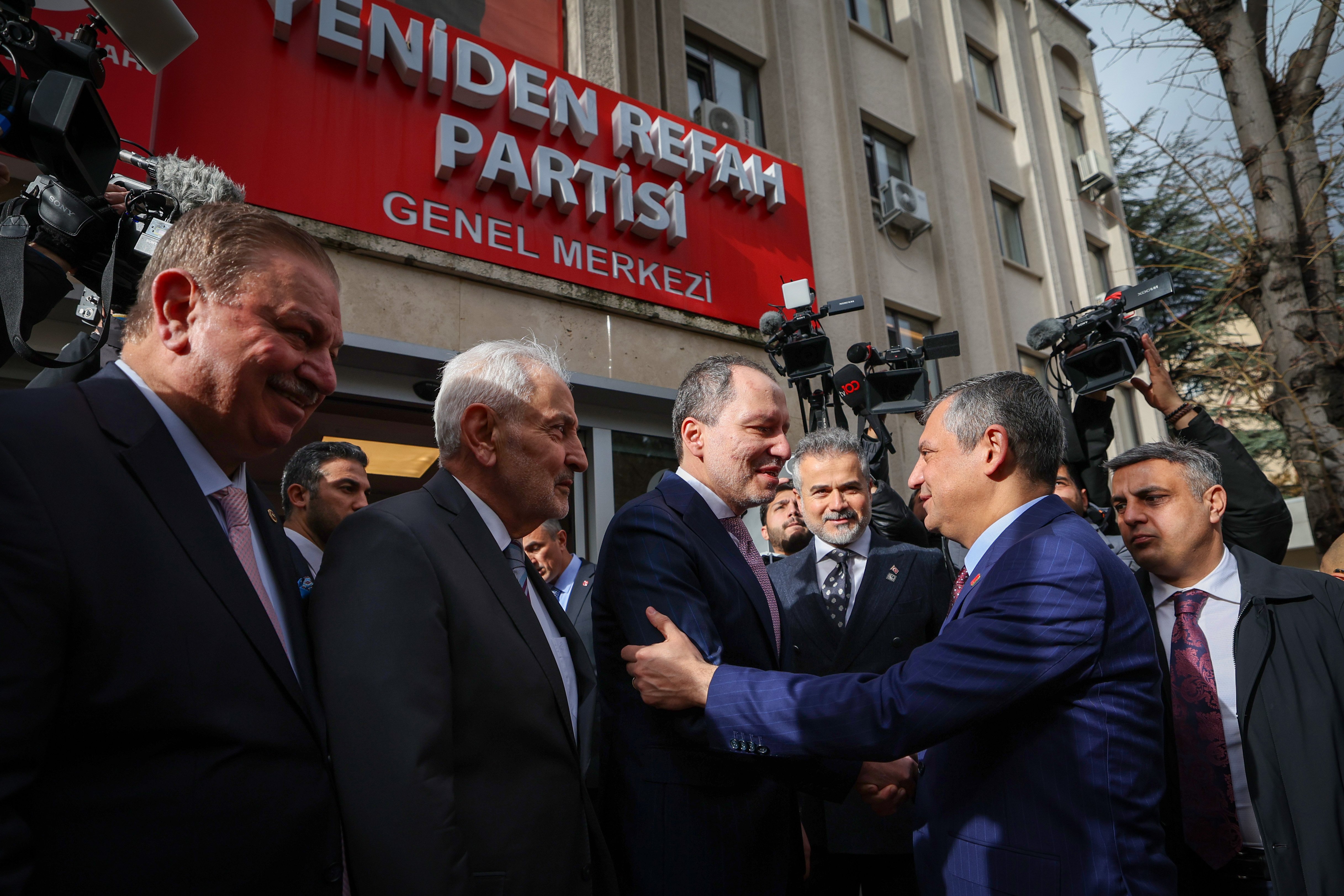 CHP Genel Başkanı Özgür Özel