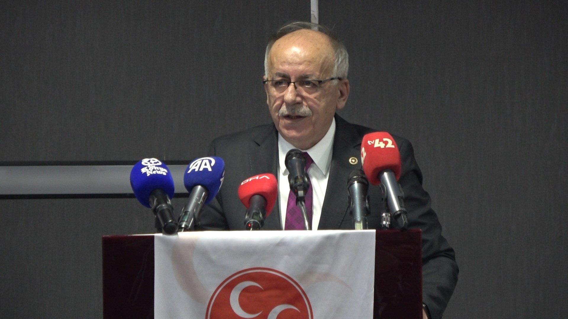 MHP Genel Başkan Yardımcısı Mustafa