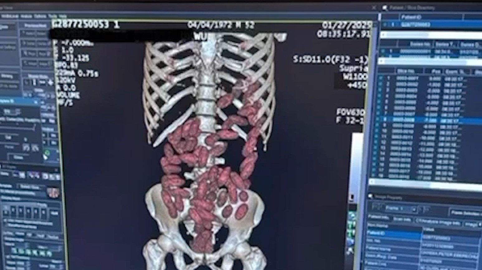 İstanbul Havalimanı Gümrük Muhafaza ekipleri,