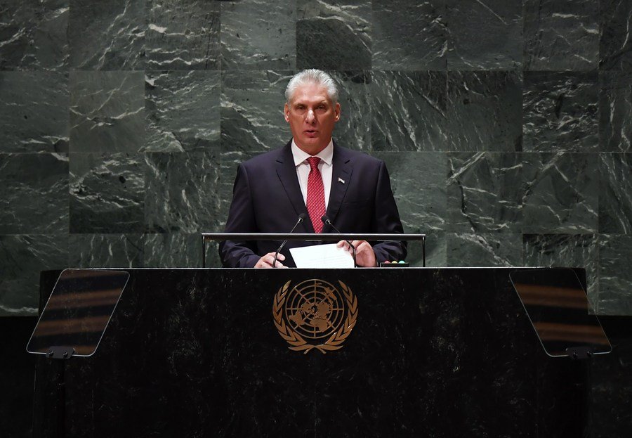 Küba Devlet Başkanı Miguel