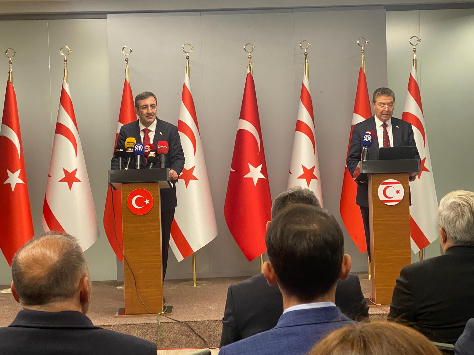 Cumhurbaşkanı Yardımcısı Cevdet Yılmaz,