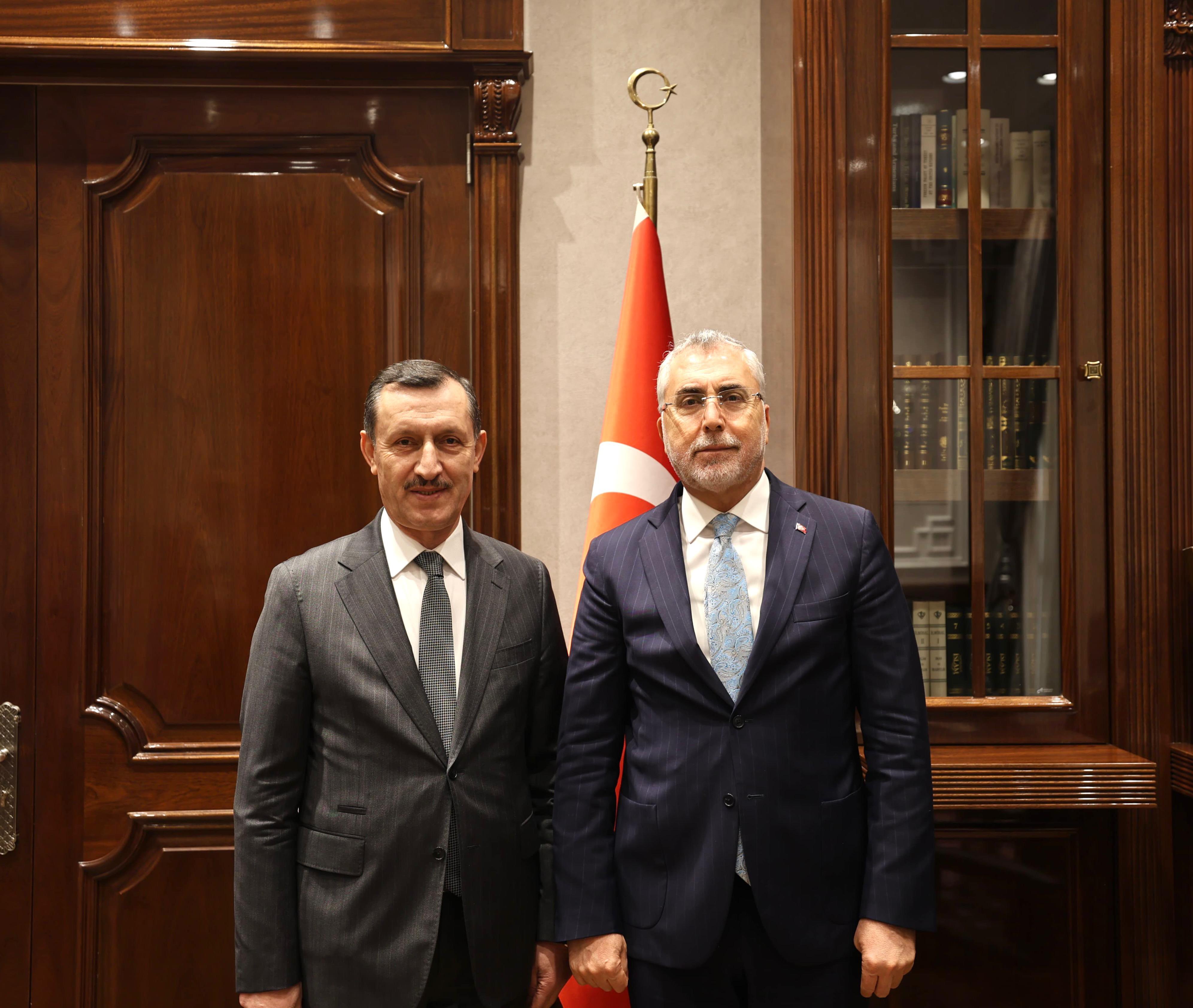 Bakan Işıkhan Riyad’da: Türkiye-Suudi Arabistan İlişkilerinin Güçlenmesi İçin Çalışıyoruz