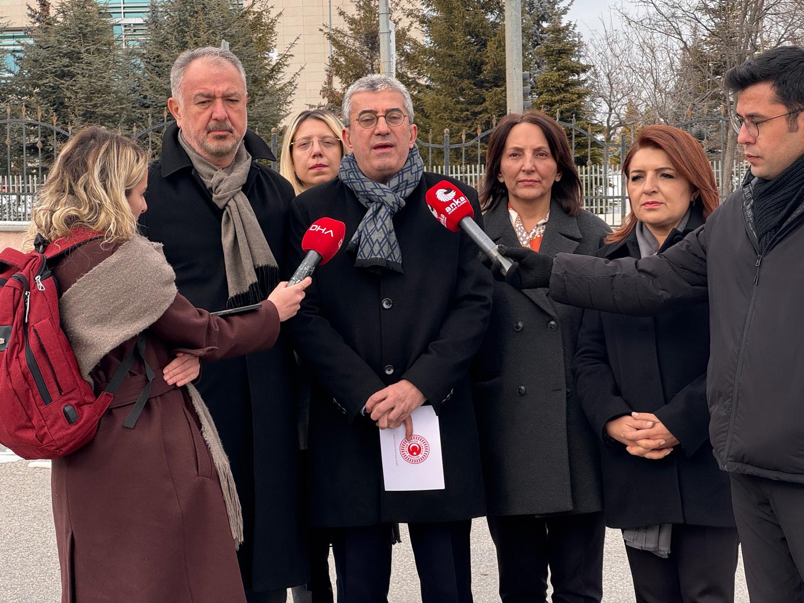 CHP, belediye varlıklarının Vakıflar Genel