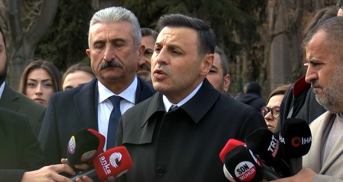 CHP İstanbul İl Başkanı Özgür