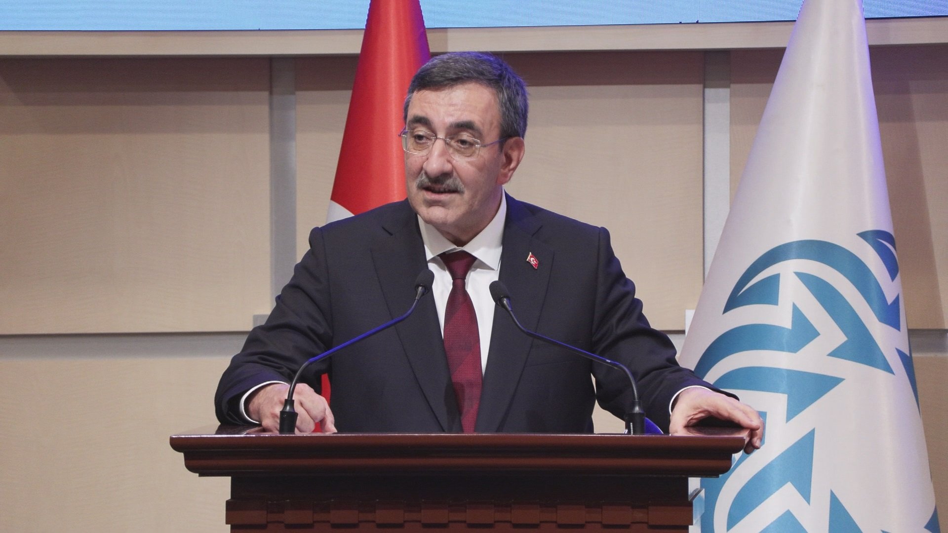 Cumhurbaşkanı Yardımcısı Cevdet Yılmaz, İTO