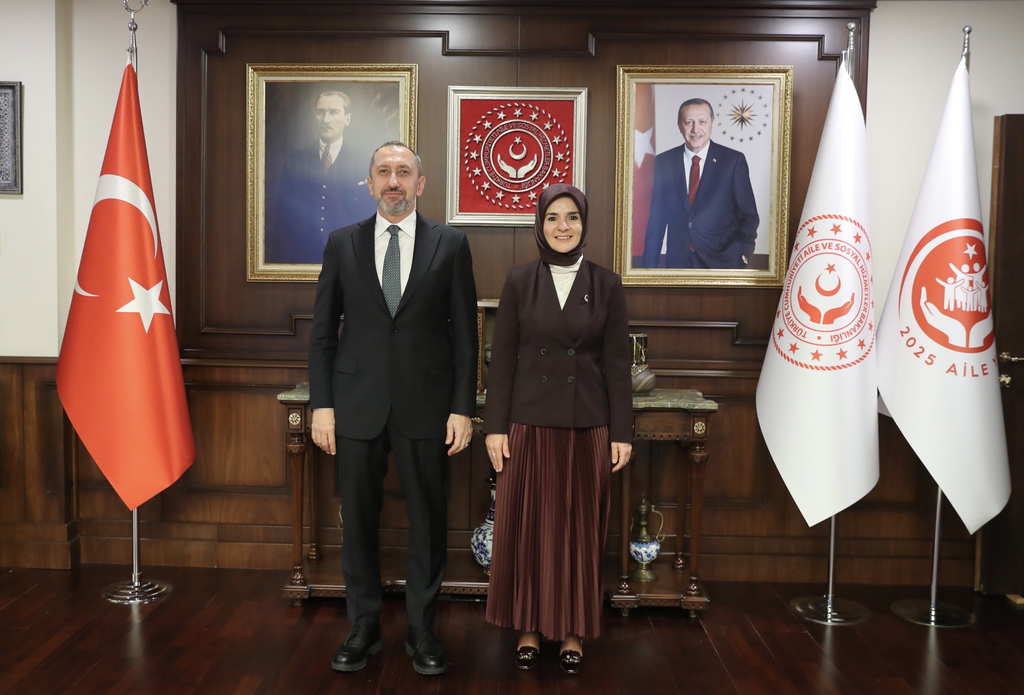 Aile ve Sosyal Hizmetler Bakanı