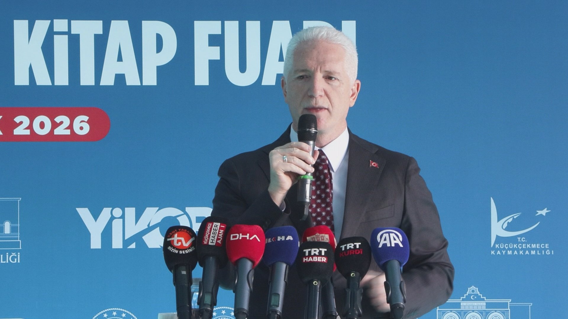 İstanbul Valisi Davut Gül,