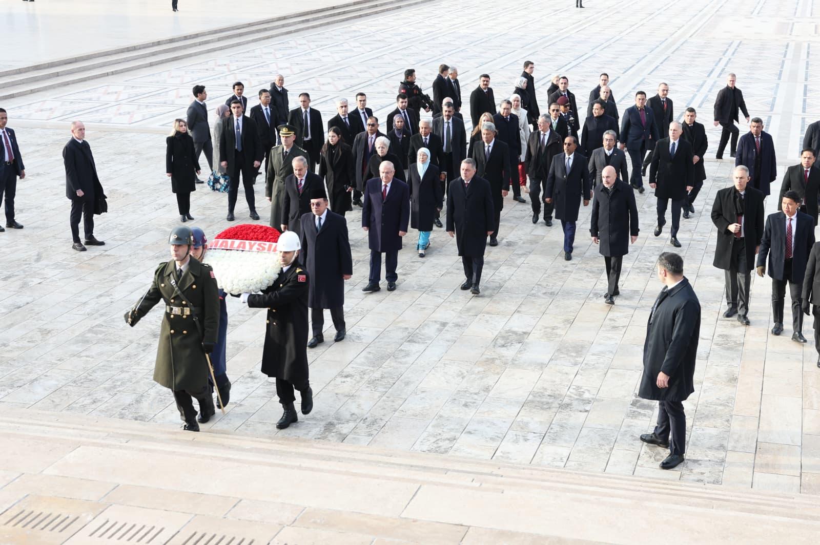 Malezya Başbakanı Enver İbrahim,