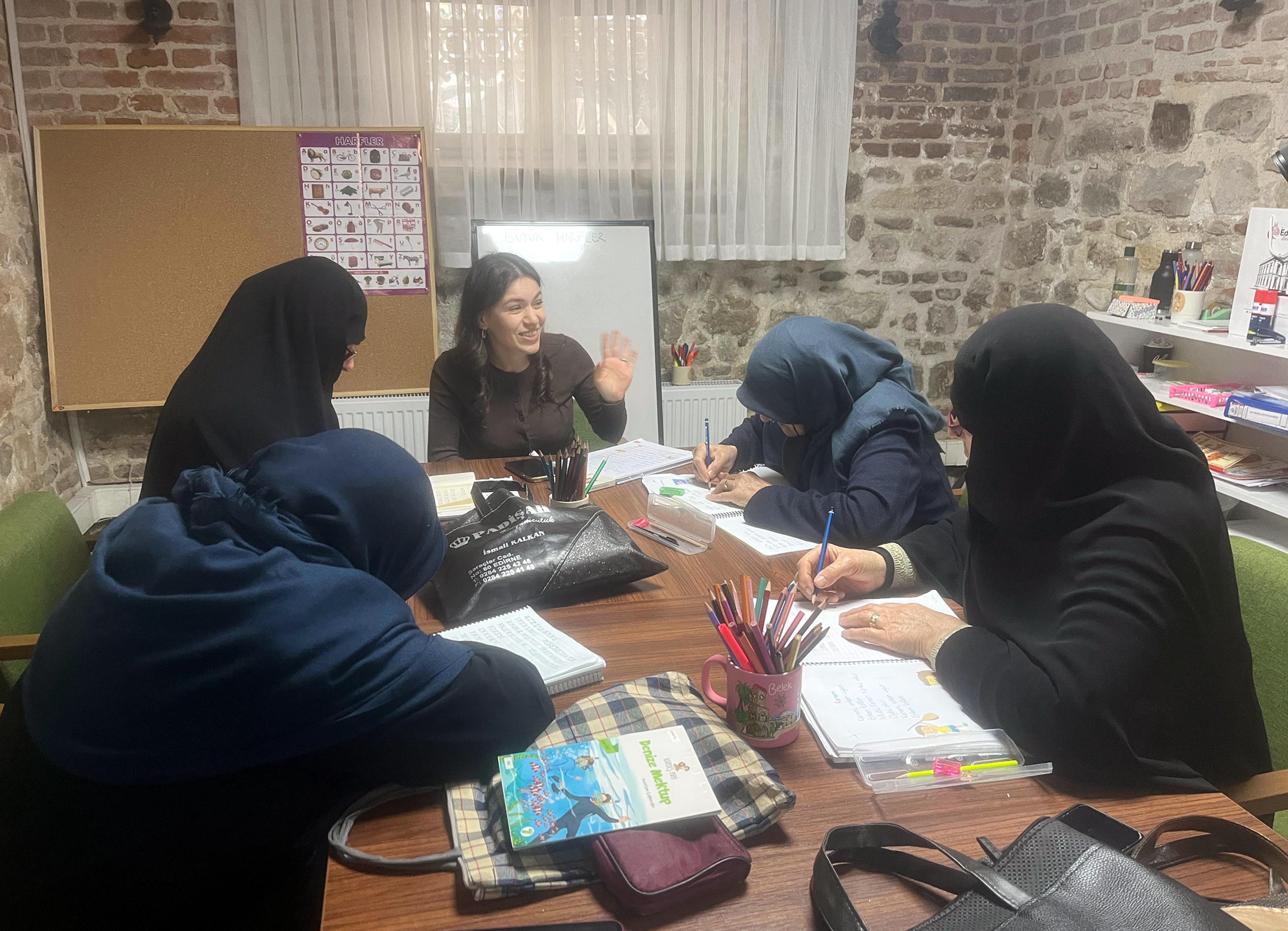 Edirne'nin Atatürk Mahallesi Muhtarı Gülden