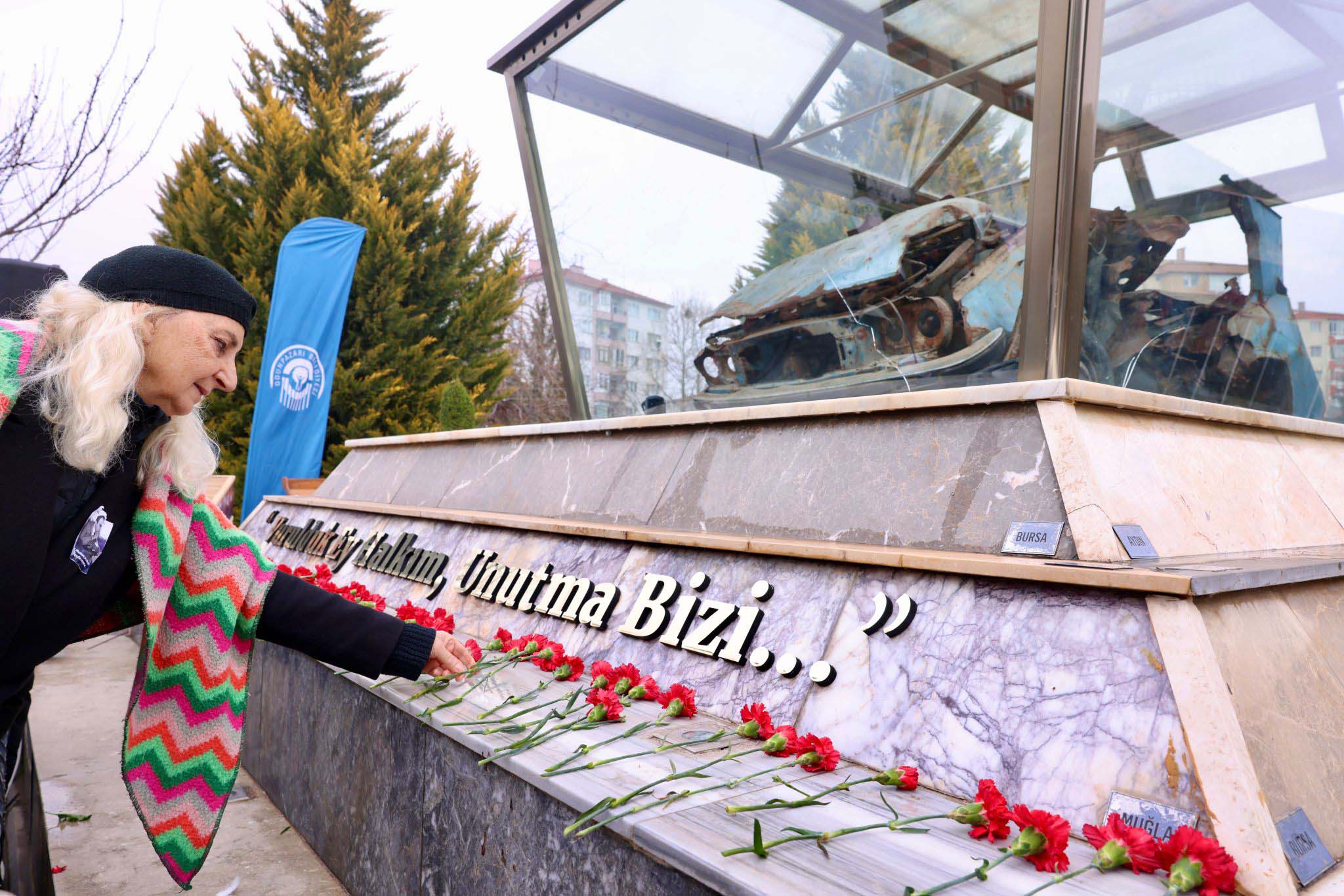 Uğur Mumcu, Eskişehir’de Patlamış Aracının Önünde 33. Yılında Anıldı