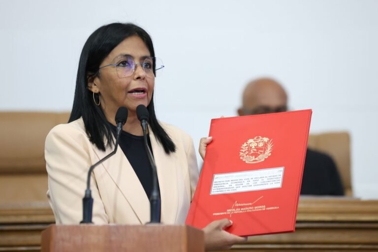 Venezuela Geçici Devlet Başkanı