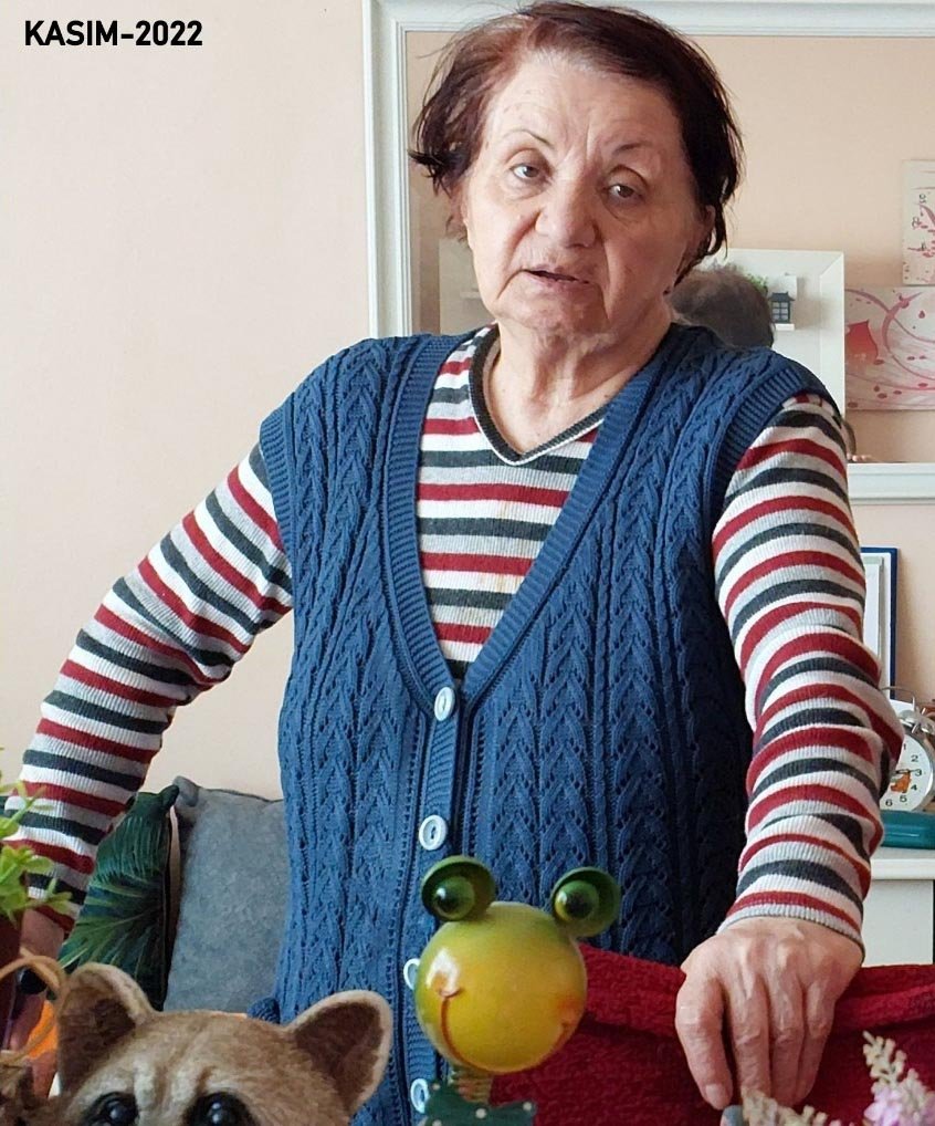 Emekli öğretmen Hatice Ümit Sarıoğlu'nun