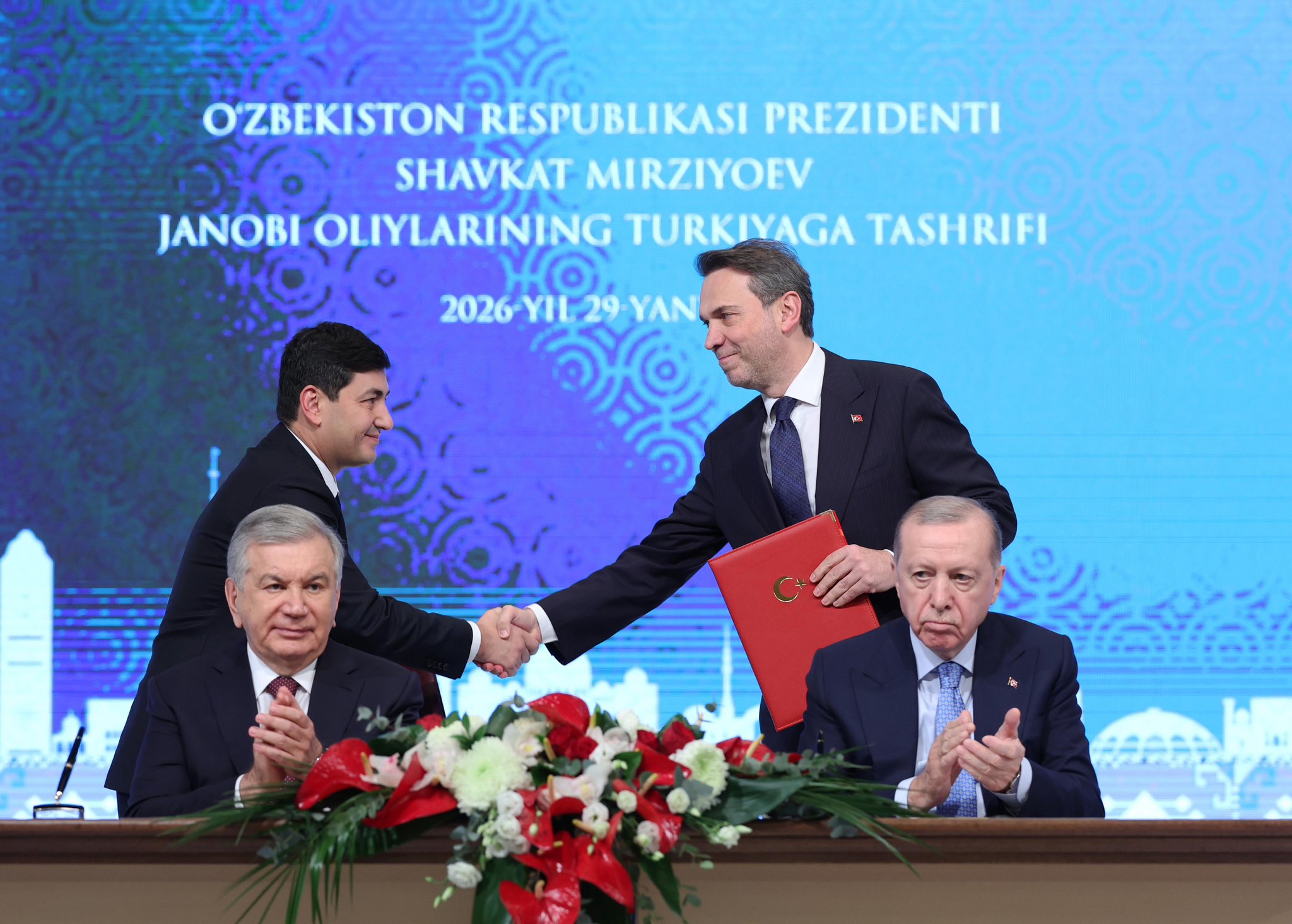 Enerji Bakanı Alparslan Bayraktar, Türkiye