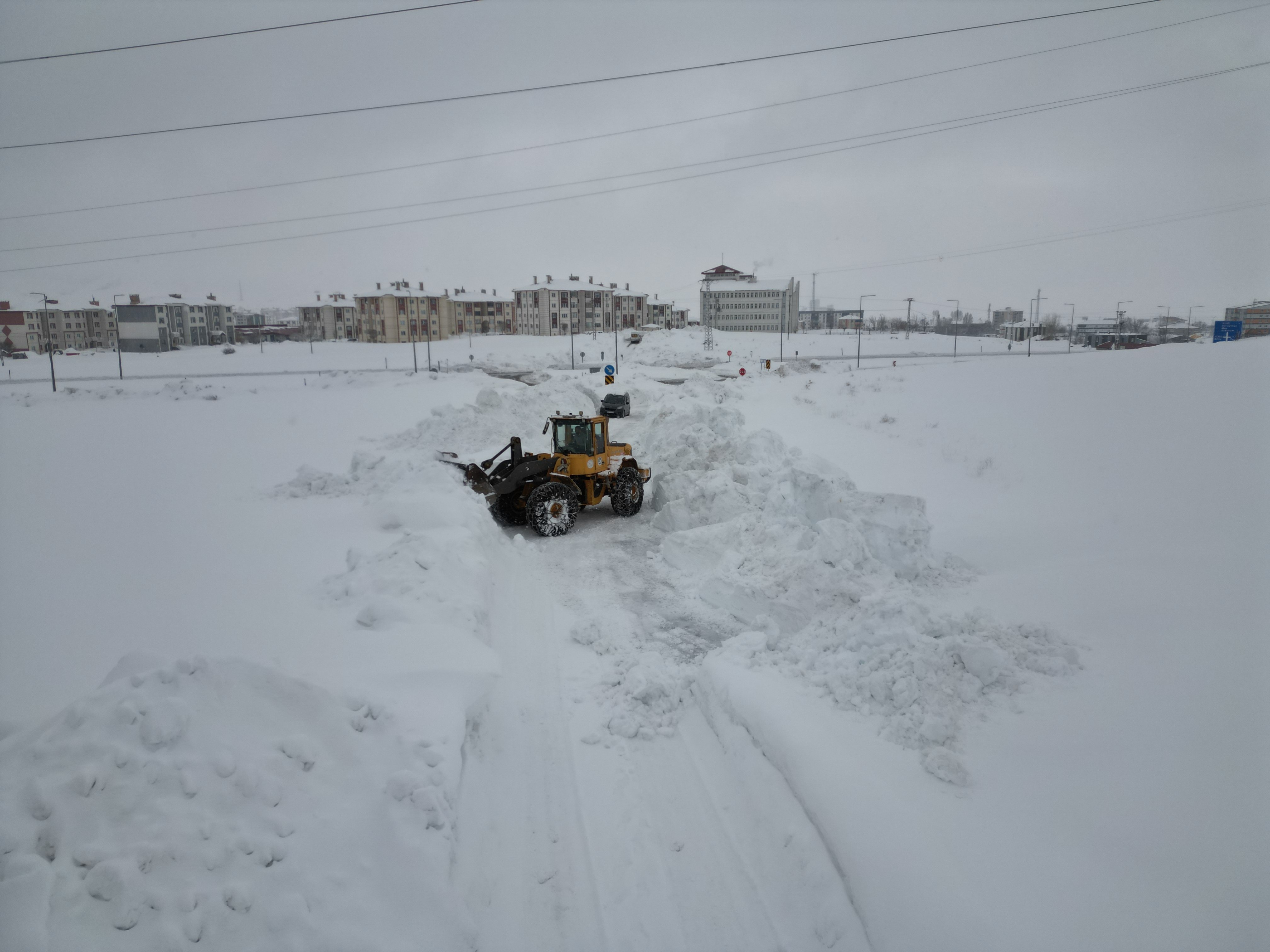 Bitlis'te yoğun kar yağışı sonrası