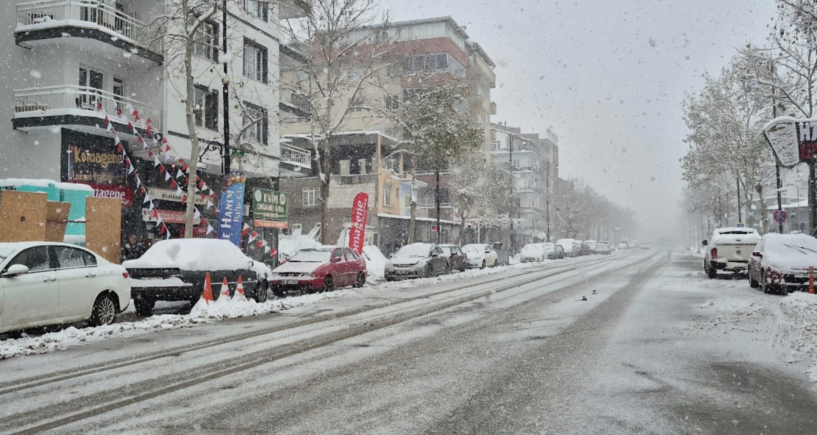 Malatya Valisi Seddar Yavuz,