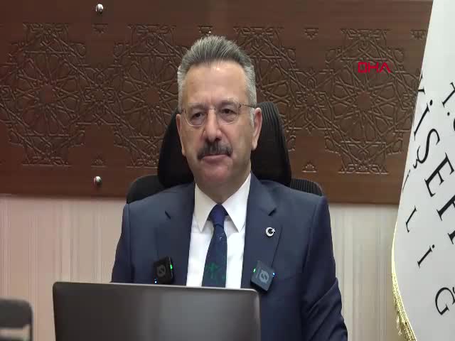 Eskişehir Valisi Hüseyin Aksoy,