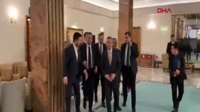 CHP Genel Başkanı Özgür Özel,