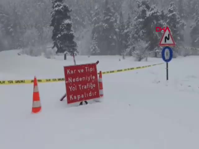 Ardahan'da etkili olan kar