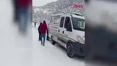 Tokat'ın Niksar ilçesinde kar nedeniyle