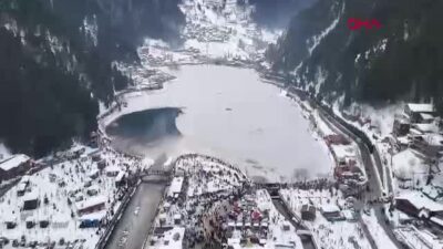 Trabzon'da Uzungöl Kış Festivali'nde buz