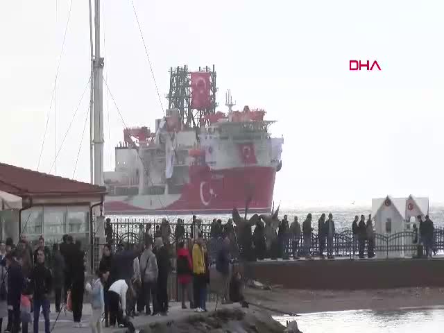 Türkiye’nin Yeni Gücü Yıldırım Sondaj Gemisi Karadeniz’e Doğru Yola Çıktı!