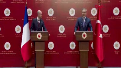 Dışişleri Bakanı Hakan Fidan, Fransa