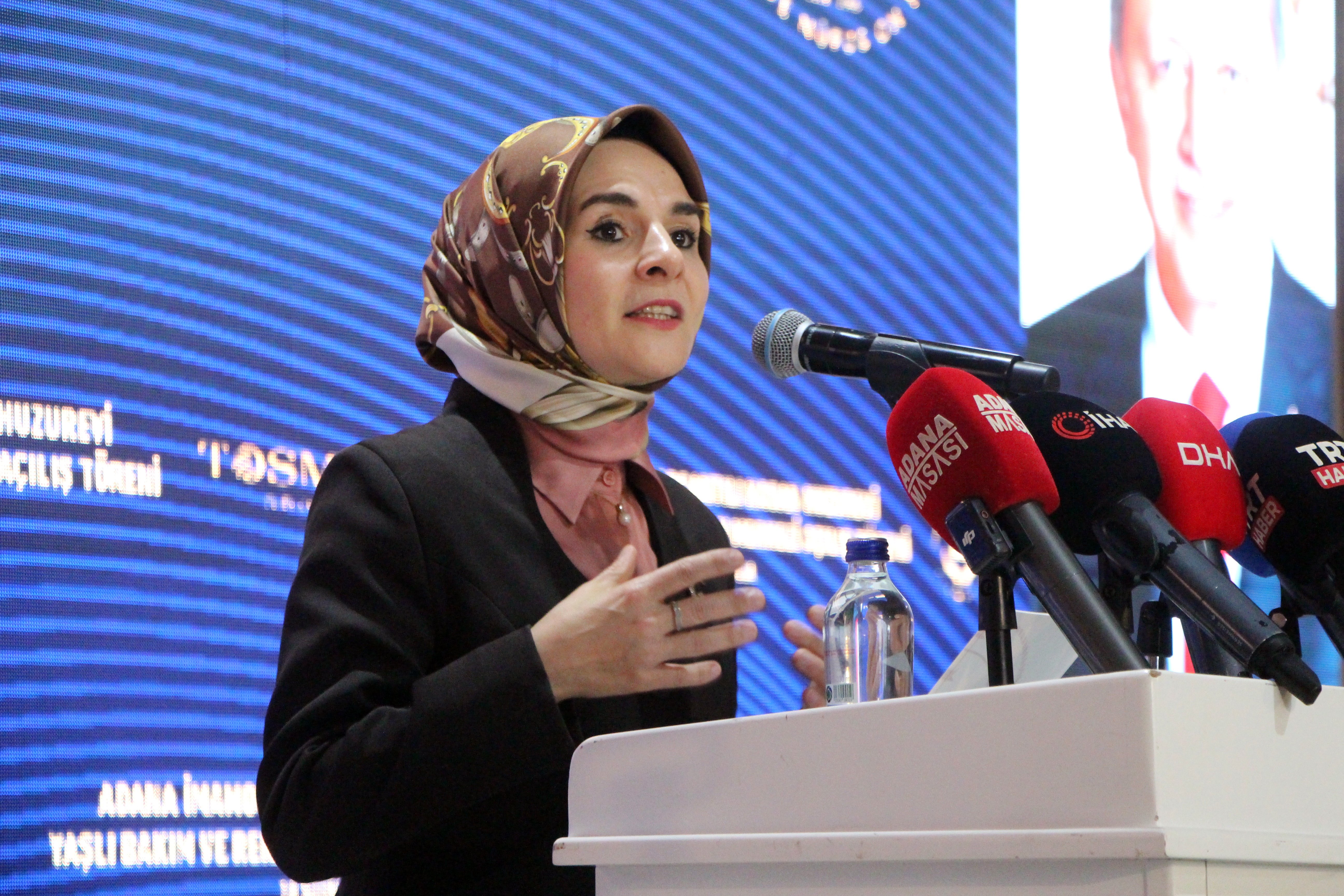 Aile ve Sosyal Hizmetler Bakanı