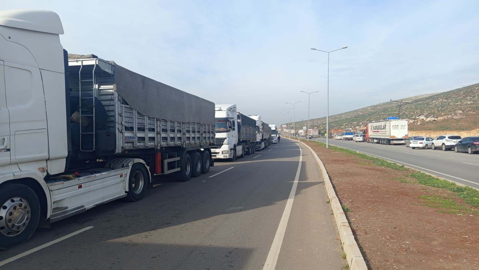 Hatay Reyhanlı'daki Cilvegözü Gümrük Kapısı'ndan
