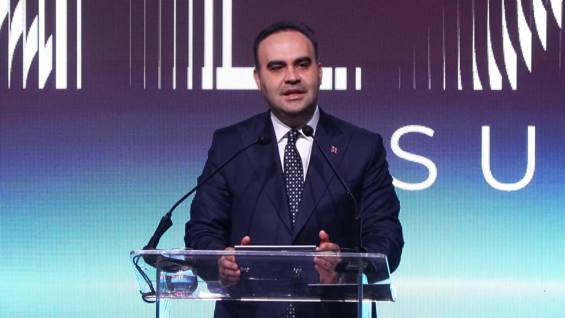 Sanayi ve Teknoloji Bakanı Mehmet