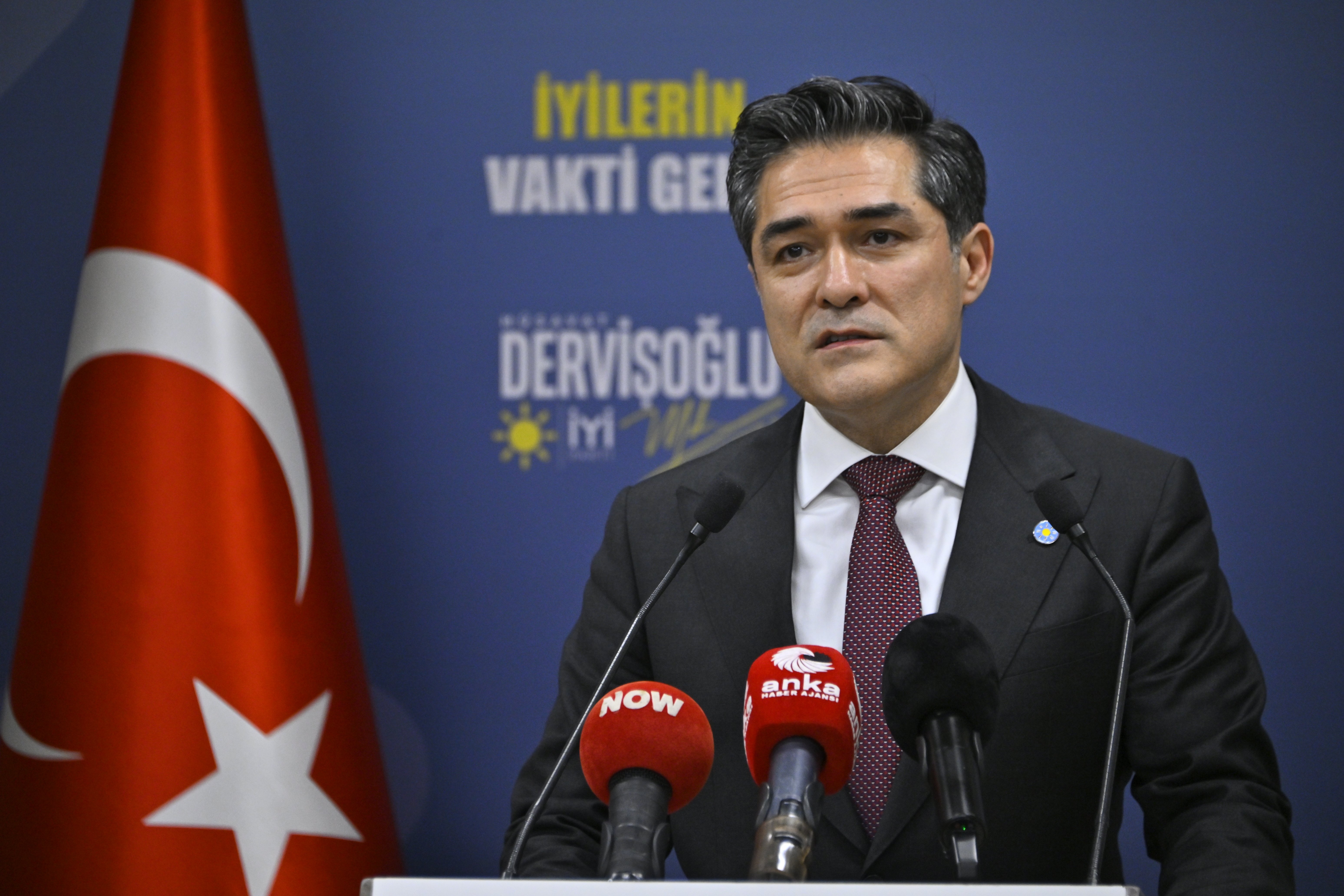 İYİ Parti Sözcüsü Buğra Kavuncu,