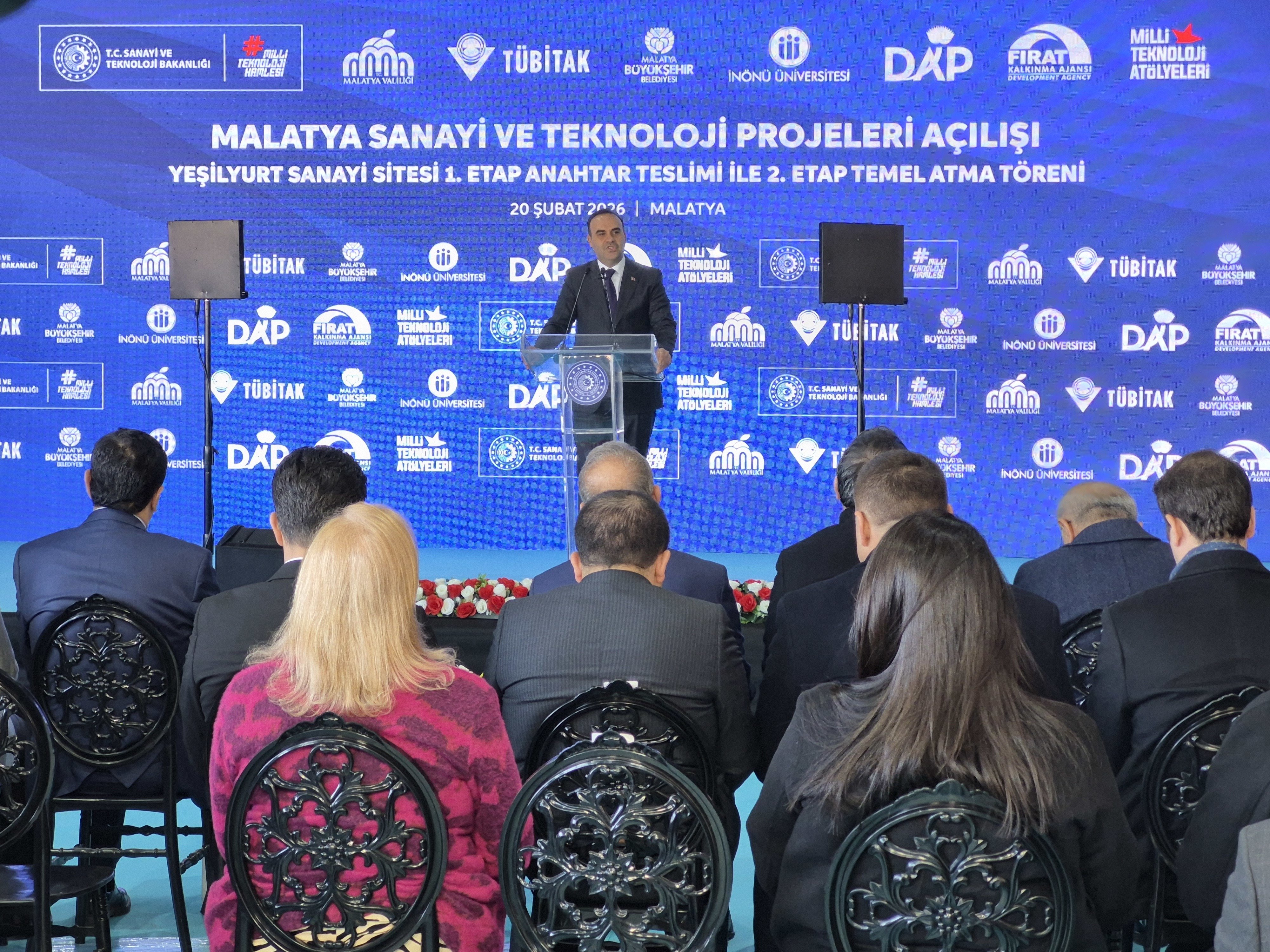 Sanayi ve Teknoloji Bakanı Mehmet