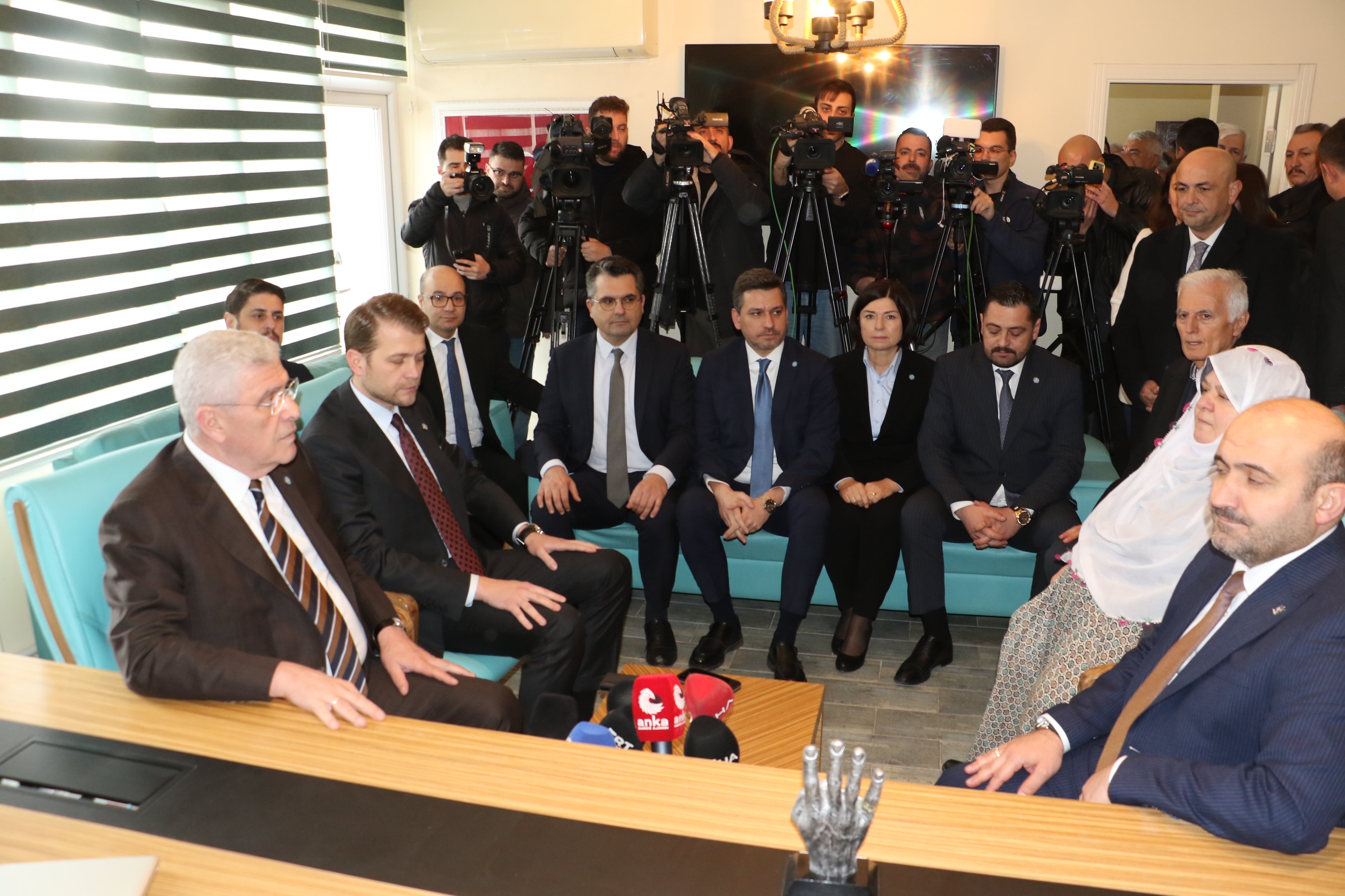 AK Parti Eskişehir Milletvekili Emine