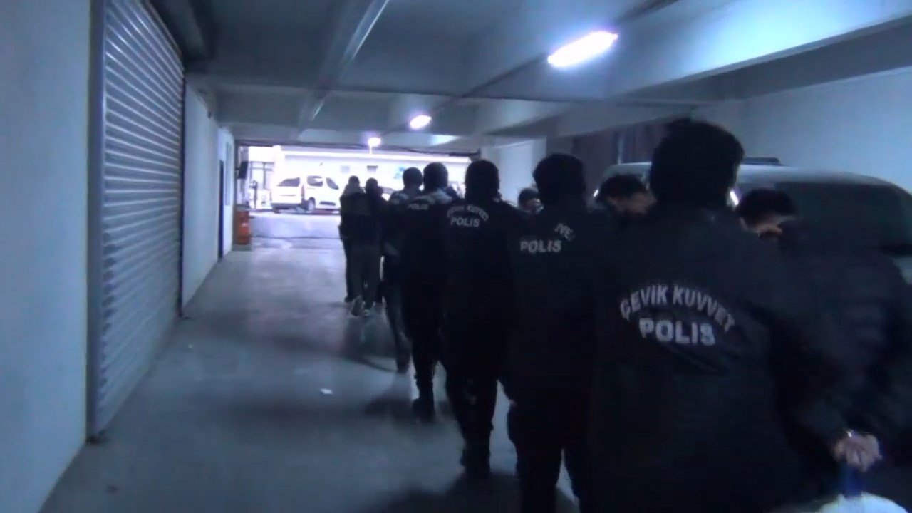 İstanbul merkezli 11 ilde düzenlenen