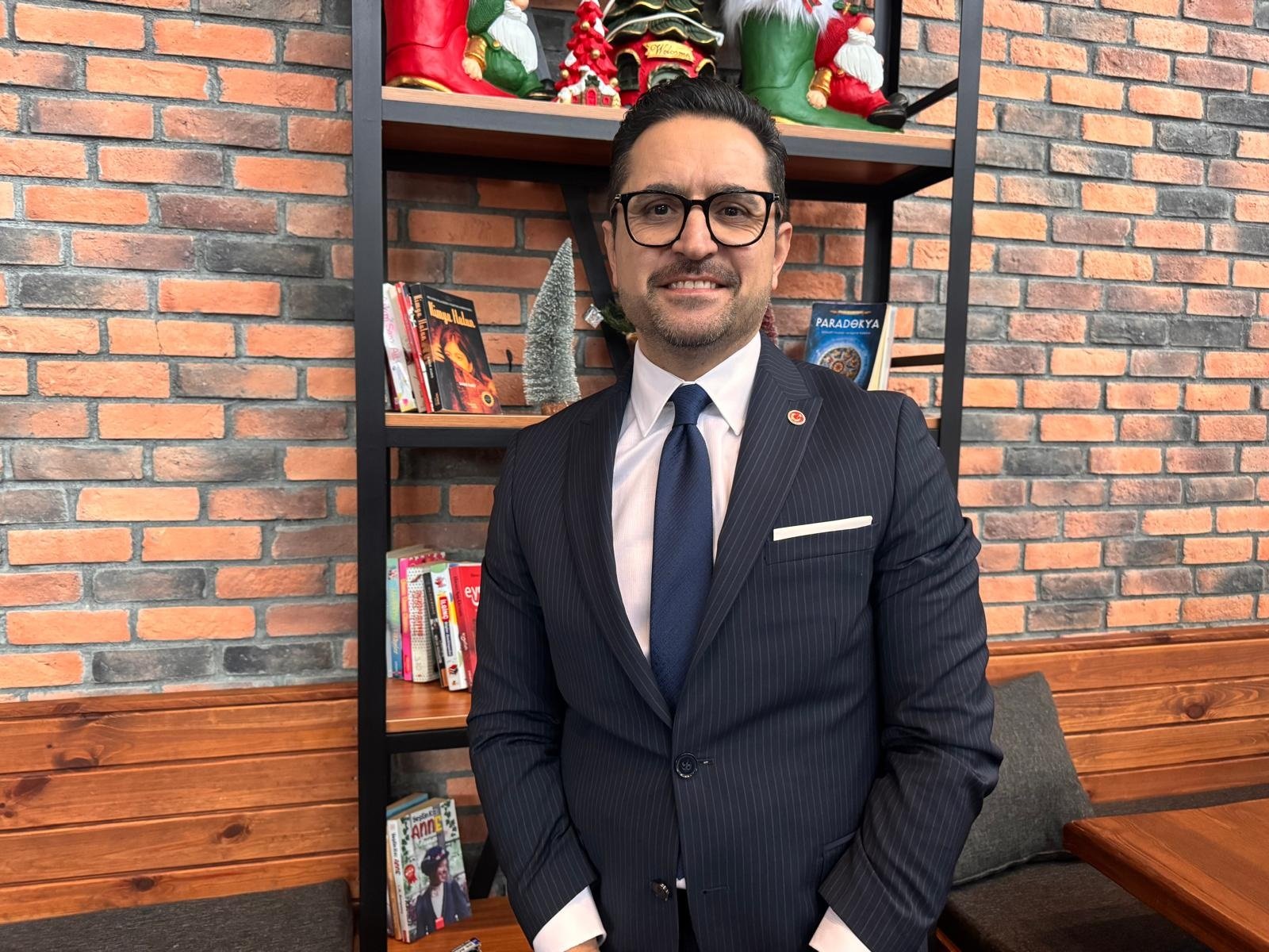 Sincan Anadolu Lisesi Müdürü Ali