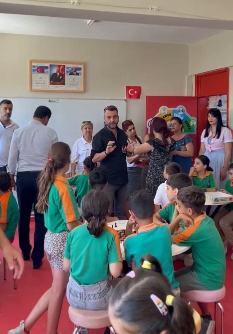 AK Parti İstanbul Milletvekili Gökhan