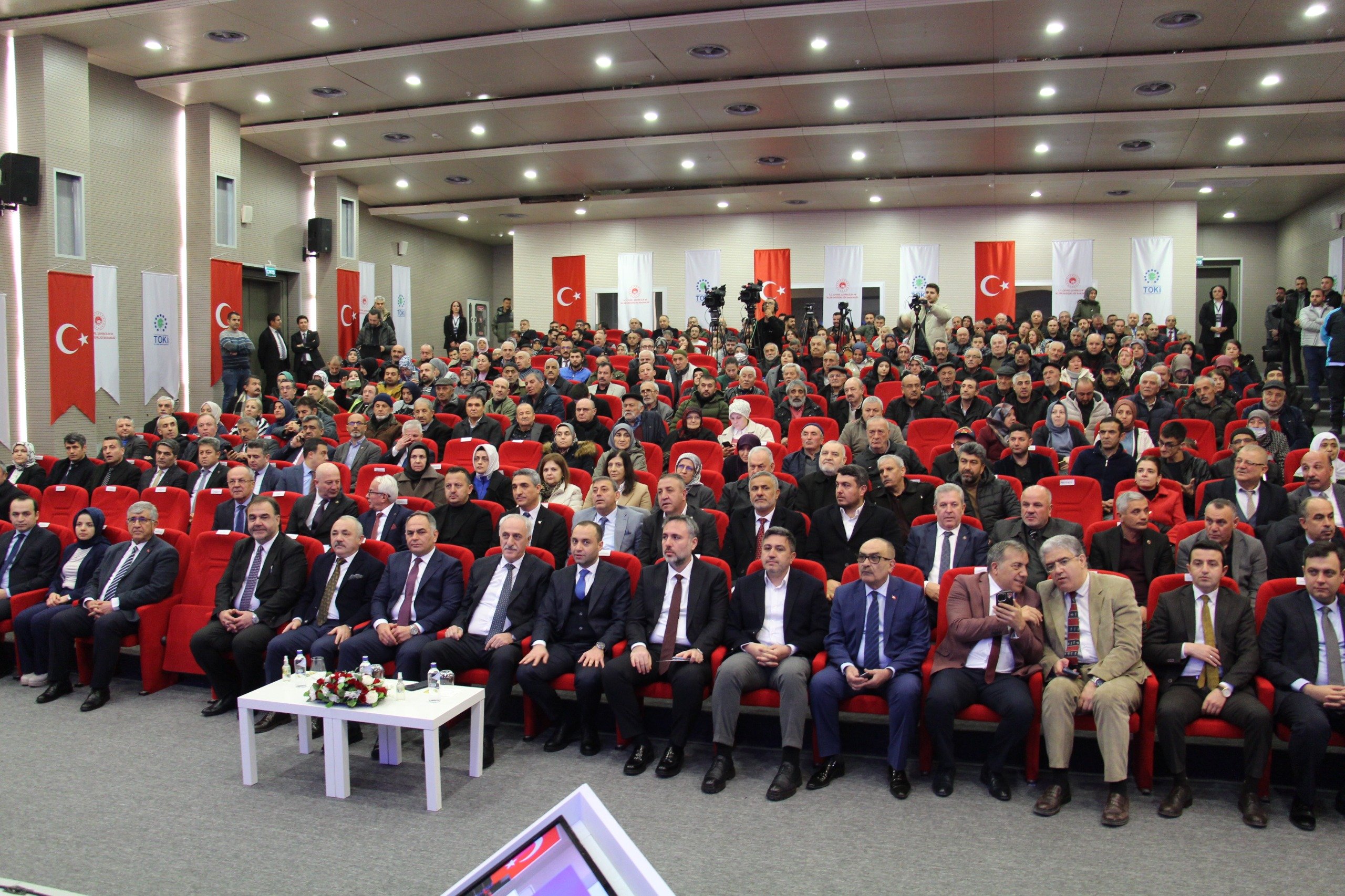 Çankırı'da TOKİ'nin Yüzyılın Konut Projesi