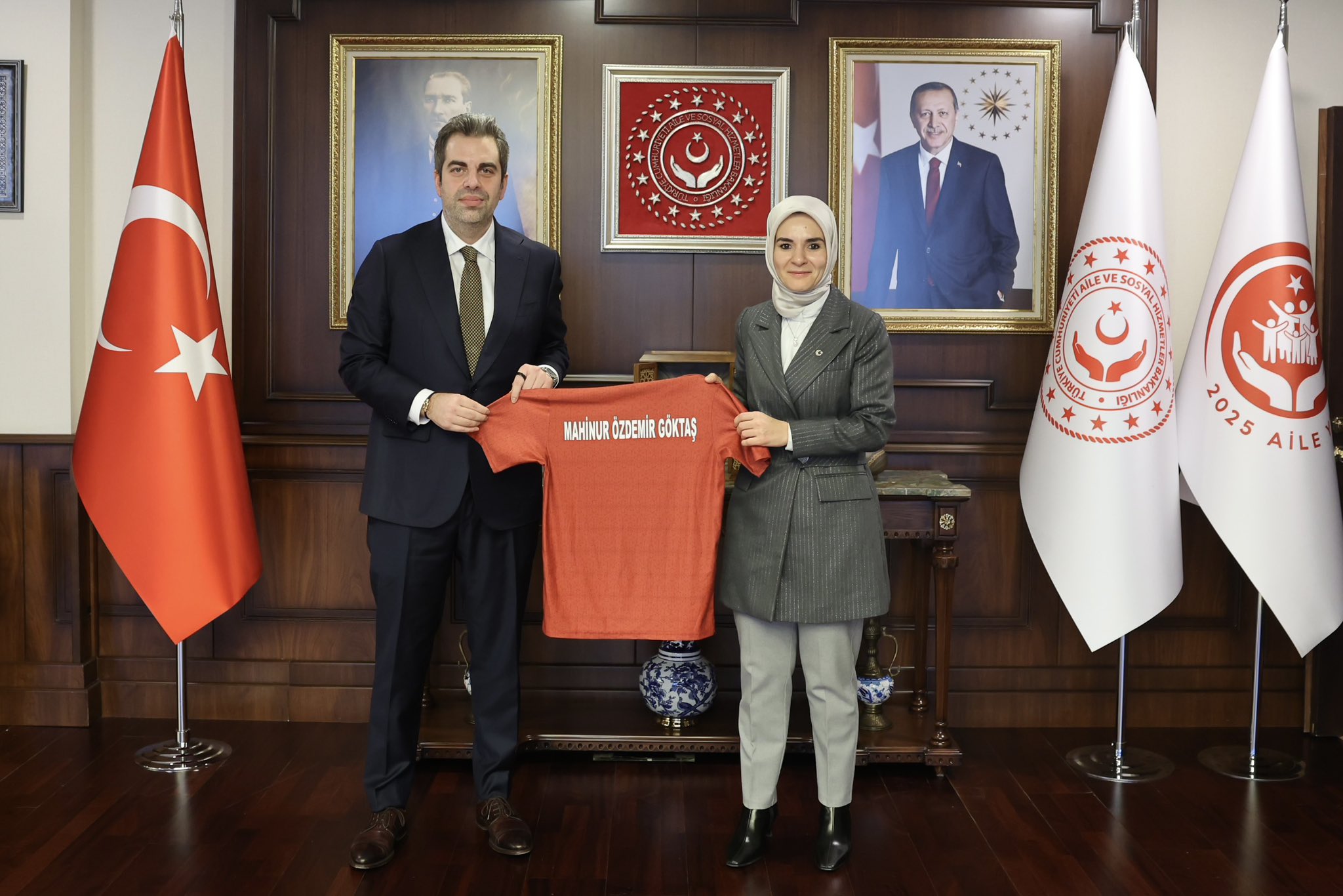 Aile ve Sosyal Hizmetler Bakanı