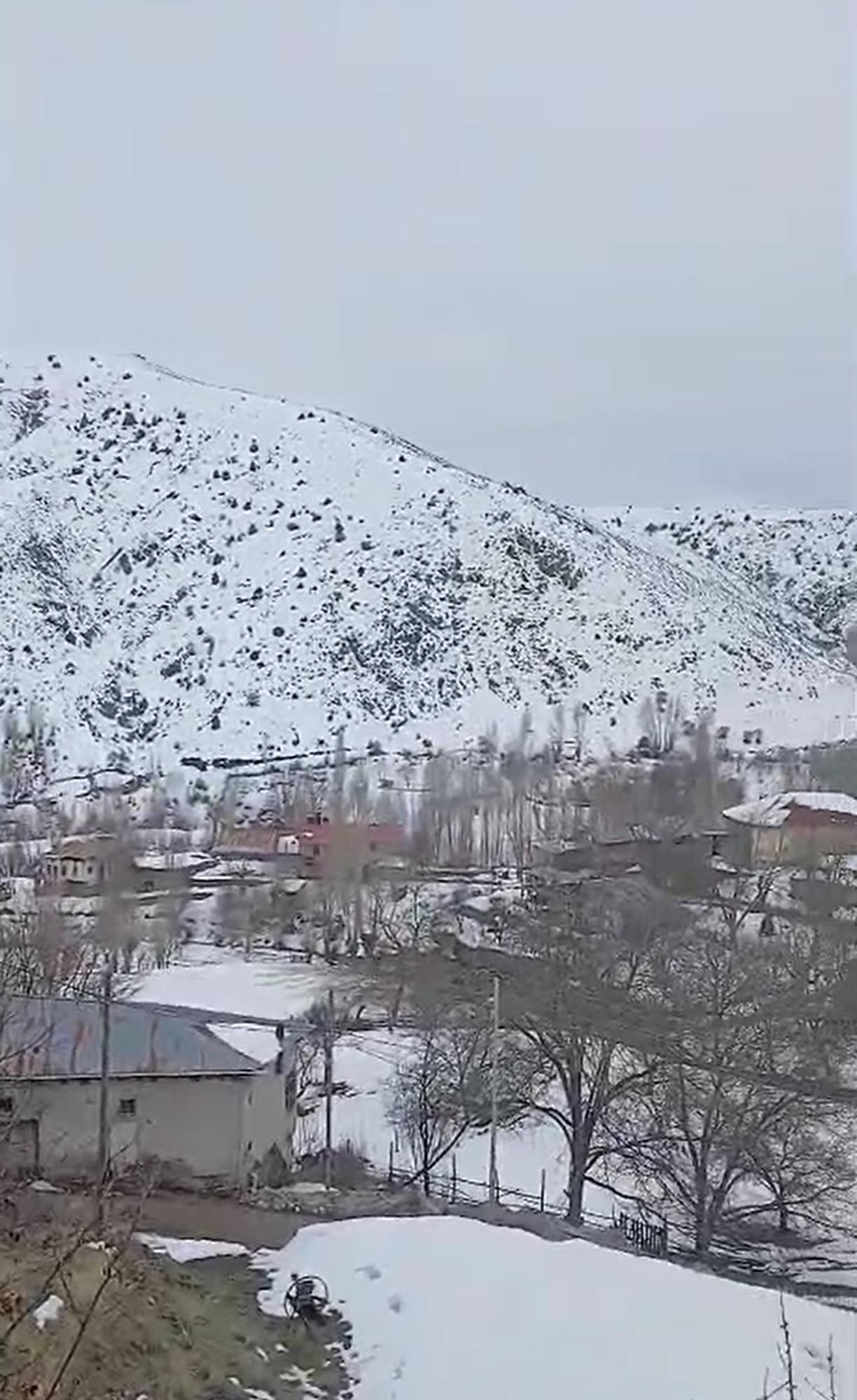 Erzincan'ın Tercan ilçesinde 4.9 büyüklüğünde