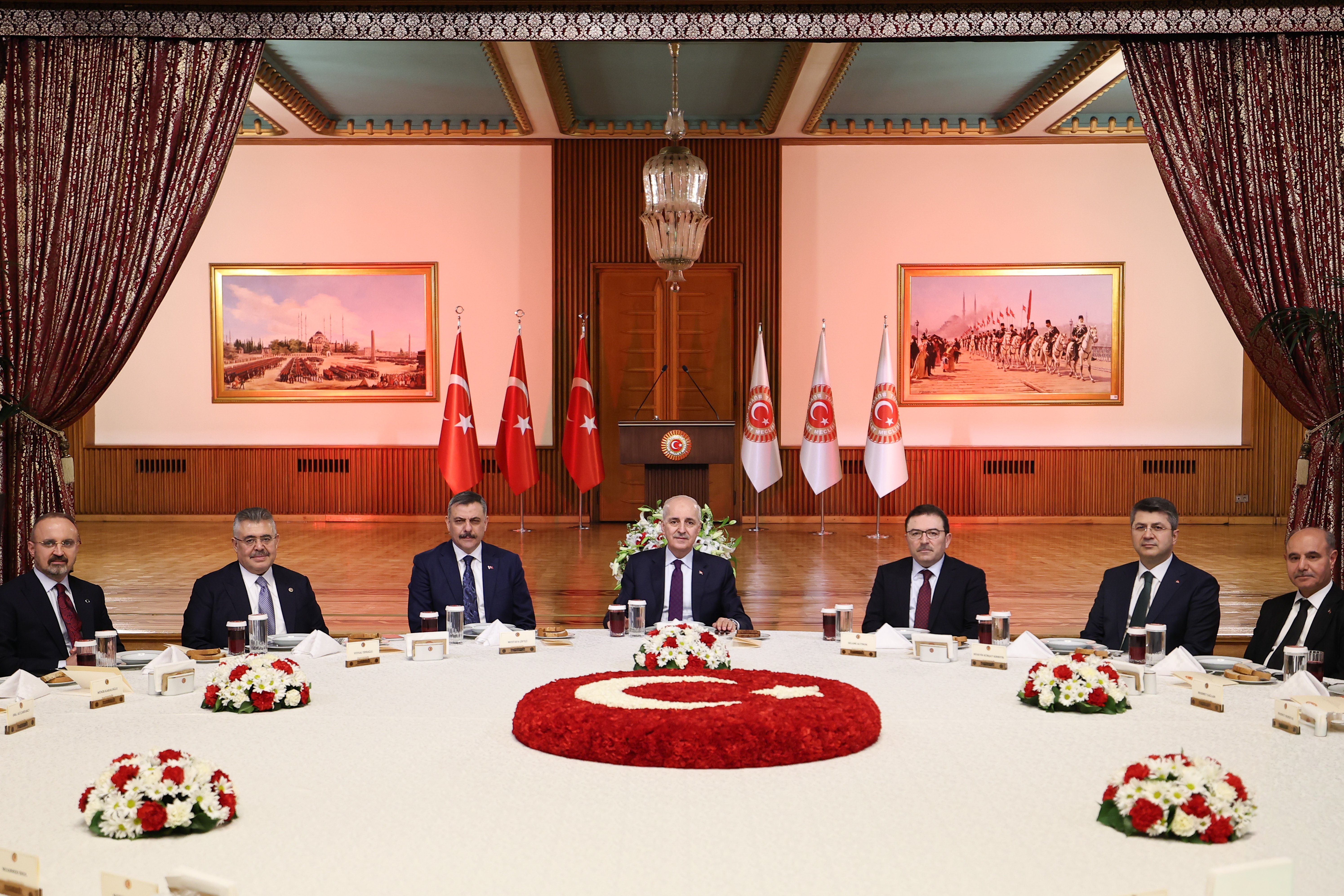 TBMM Başkanı Numan Kurtulmuş, Meclis'in